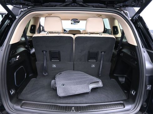 Used 2022 Jeep Grand Cherokee L Limited w/ Luxury Tech Group II image 25