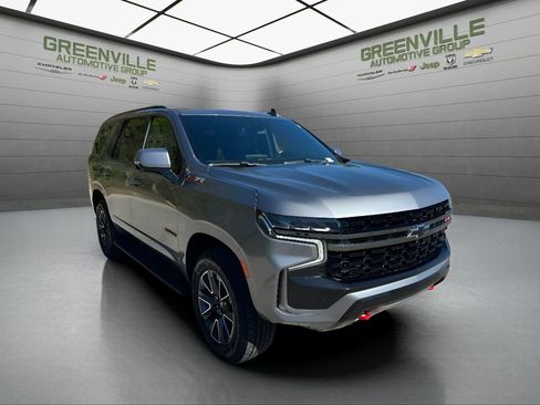 Used 2021 Chevrolet Tahoe Z71 w/ Luxury Package image 4