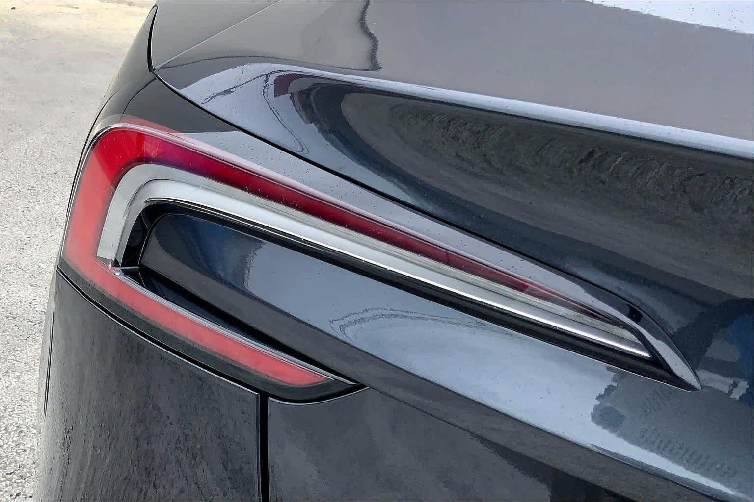 Used 2025 Tesla Model 3 RWD image 32