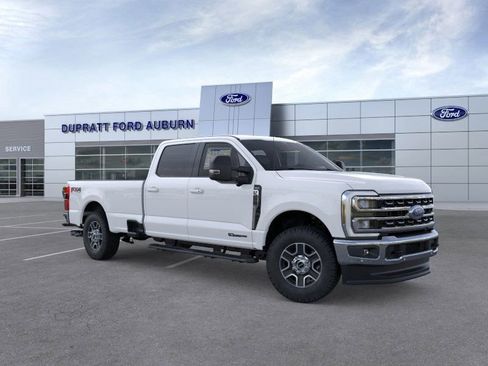 New 2026 Ford F250 Lariat w/ Lariat Premium Package image 7