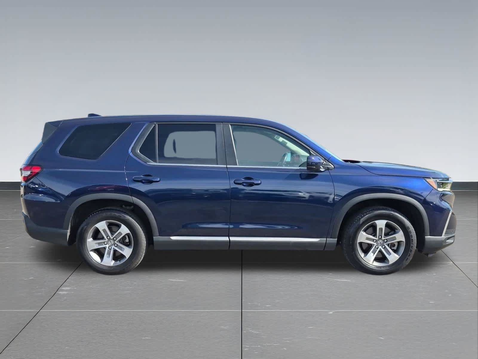 Certified 2025 Honda Pilot EX-L image 7