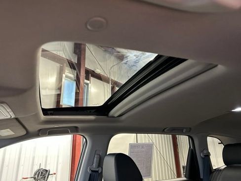 Certified 2024 Honda CR-V EX-L image 34