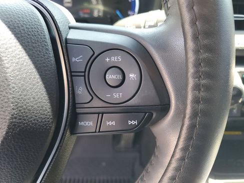 Used 2020 Toyota RAV4 XSE AWD/4WD image 31