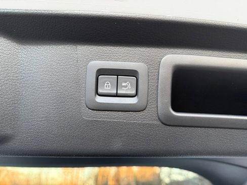 Used 2025 MAZDA CX-50 AWD 2.5 Hybrid w/ Weather Package image 14