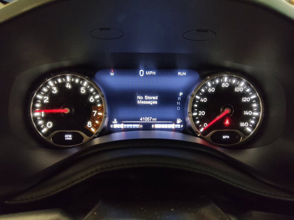 Used 2021 Jeep Renegade Latitude FWD image 23