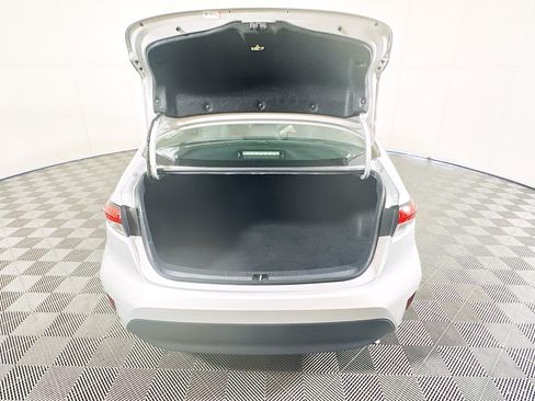 Used 2024 Toyota Corolla LE FWD image 30