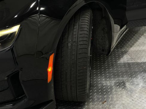 Used 2019 Chevrolet Camaro LT RWD image 33