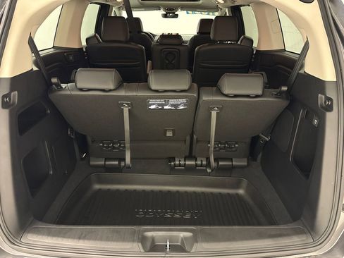Certified 2026 Honda Odyssey EX-L image 11