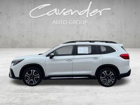 Used 2023 Subaru Ascent Touring image 13