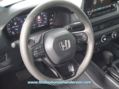 Certified 2025 Honda Accord LX image 25