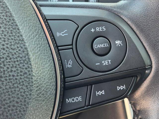 Used 2021 Toyota RAV4 XSE AWD/4WD image 16