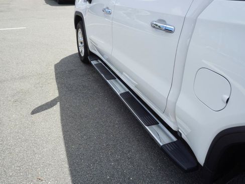 Used 2020 GMC Sierra 1500 SLT w/ SLT Premium Package AWD/4WD image 11