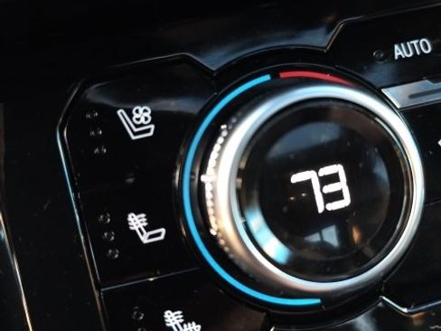 Used 2023 GMC Sierra 1500 AT4 w/ AT4 Premium Package image 26