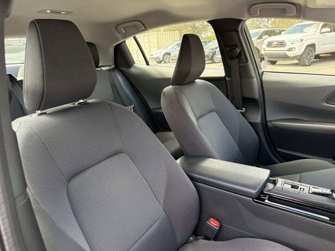 Used 2025 Toyota Prius LE image 16