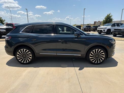 Used 2022 Lincoln Nautilus Black Label w/ Class II Trailer Tow Package AWD/4WD image 6