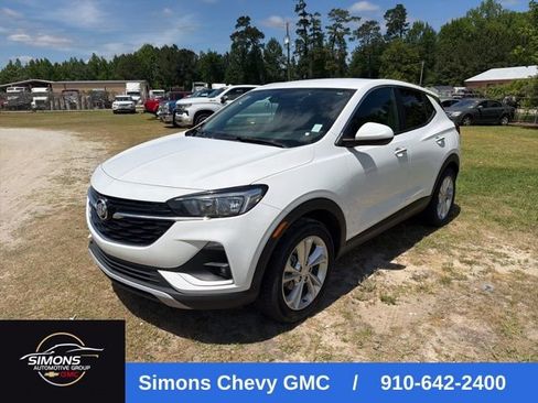 Used 2023 Buick Encore GX Preferred w/ Cold Weather Comfort Package FWD image 1