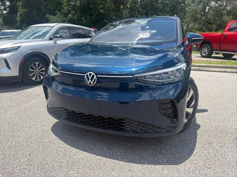 Used 2023 Volkswagen ID.4 Pro AWD/4WD image 3