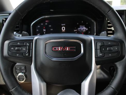 Used 2024 GMC Sierra 1500 SLT w/ SLT Premium Plus Package AWD/4WD image 10