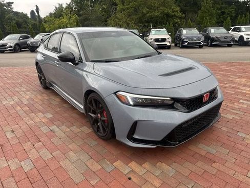 Used 2024 Honda Civic Type R image 19