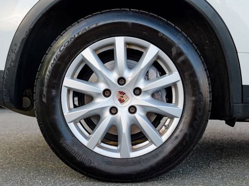 Used 2013 Porsche Cayenne AWD/4WD image 13