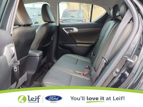 Used 2013 Lexus CT 200h image 27