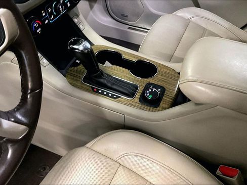 Used 2017 GMC Acadia Denali w/ LPO, Floor Liner Package AWD/4WD image 17