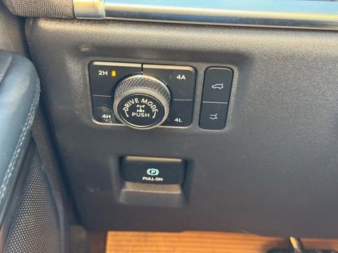 New 2026 Ford Expedition Tremor image 32