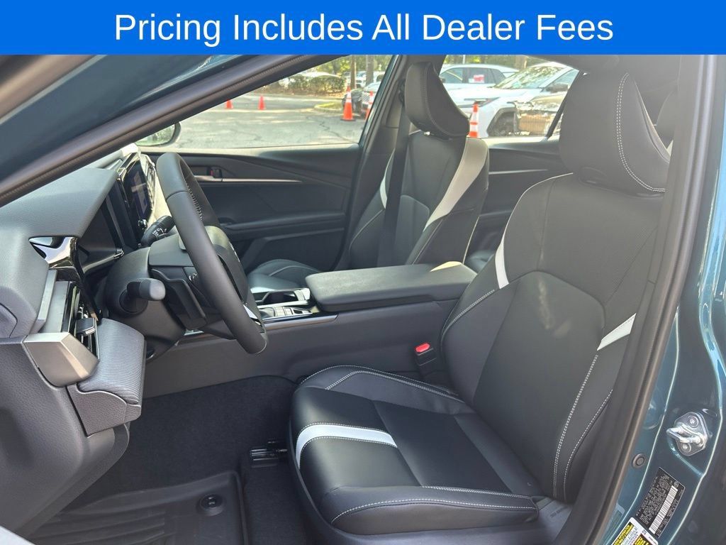 New 2026 Toyota Camry SE w/ Convenience Package FWD image 3
