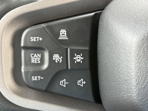 New 2025 Ford Bronco Badlands image 31