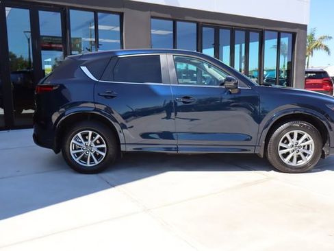 Used 2025 MAZDA CX-5 AWD 2.5 S w/ Select Package image 2