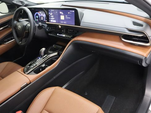 Certified 2026 Toyota Crown Signia w/ Advanced Technology Package AWD/4WD image 41