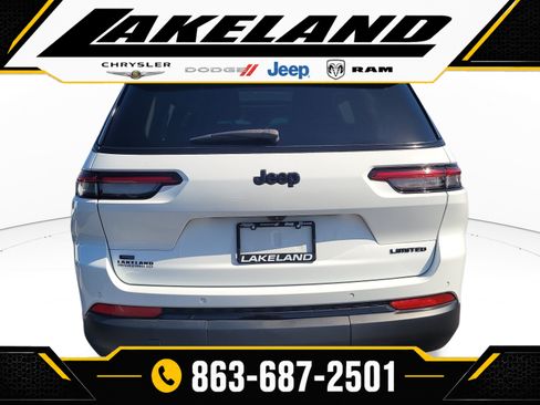 Used 2023 Jeep Grand Cherokee L Limited w/ Black Appearance Package RWD image 5