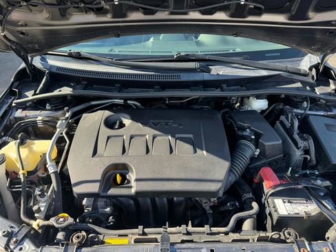 Used 2013 Toyota Corolla L image 10