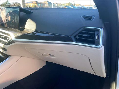 Used 2023 BMW i4 eDrive35 w/ Premium Package image 17