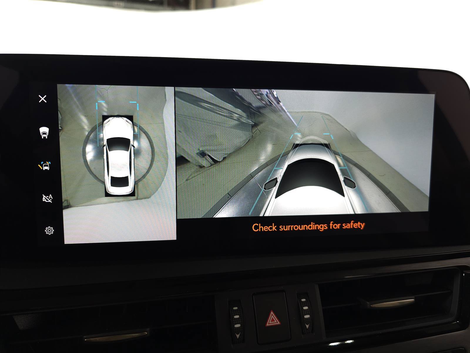 Used 2023 Lexus ES 350 Ultra Luxury w/ Accessory Package (Z2) FWD image 28