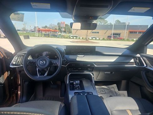 Used 2025 MAZDA CX-70 3.3 Turbo S w/ Premium Package image 26