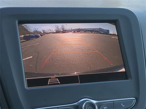 Used 2023 Chevrolet Equinox LS w/ LS Convenience Package image 19