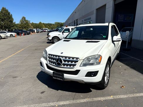 Used 2010 Mercedes-Benz ML 350 4MATIC image 9