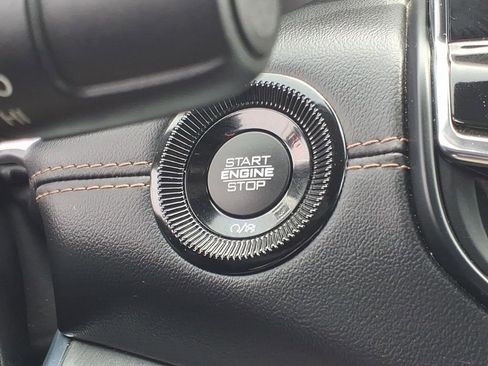 Used 2022 Jeep Compass Limited AWD/4WD image 13