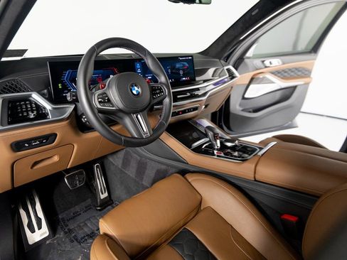 Used 2026 BMW X5 M Competition w/ Executive Package image 4