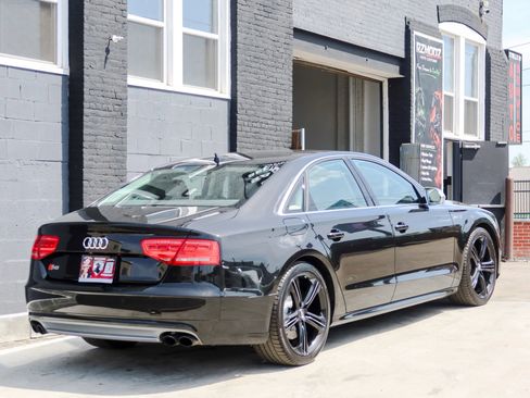 Used 2013 Audi S8 w/ Full Leather Pkg AWD/4WD image 4