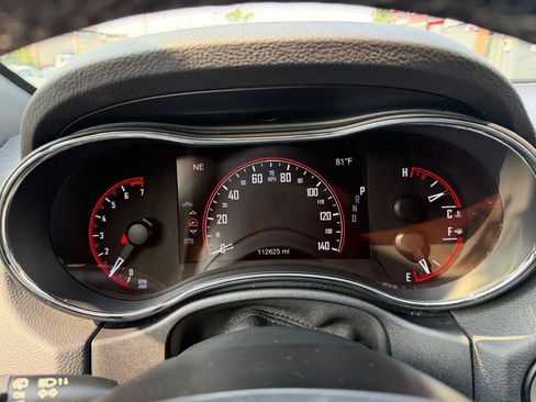 Used 2018 Dodge Durango SXT w/ Quick Order Package 2BB AWD/4WD image 18