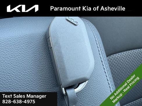 New 2026 Kia Sportage S image 28