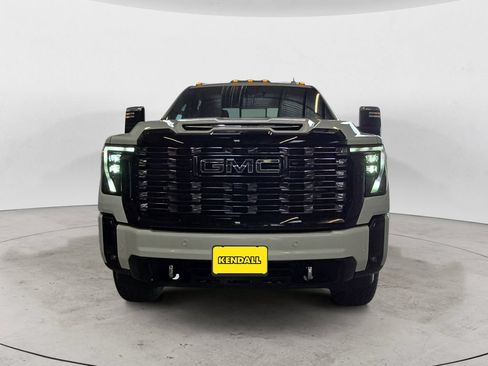 Certified 2026 GMC Sierra 3500 Denali Ultimate AWD/4WD image 2