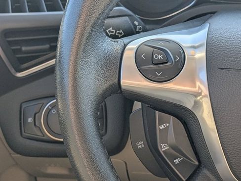 Used 2013 Ford Escape SEL image 19