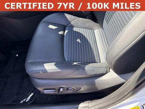 Used 2024 Toyota RAV4 XSE w/ Advanced Technology Package AWD/4WD image 15
