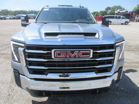 New 2026 GMC Sierra 2500 SLE AWD/4WD image 12