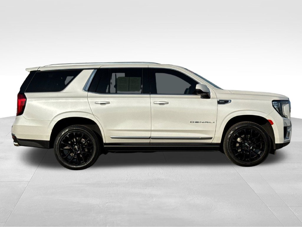 Used 2022 GMC Yukon Denali RWD image 6