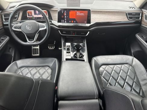 Used 2024 Volkswagen Atlas SEL Premium R-Line AWD/4WD image 25