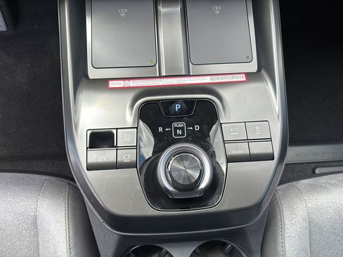 New 2026 Toyota C-HR AWD/4WD image 27